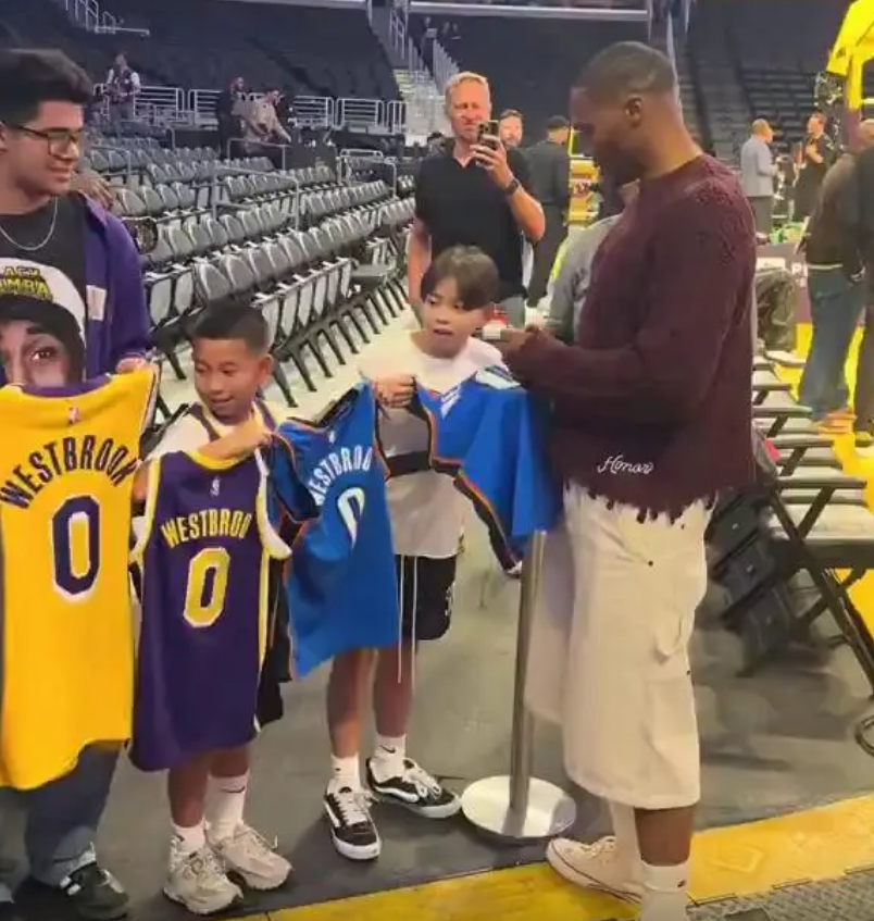 而还没年满, 万不知道能 而还没年满, 万不知道能