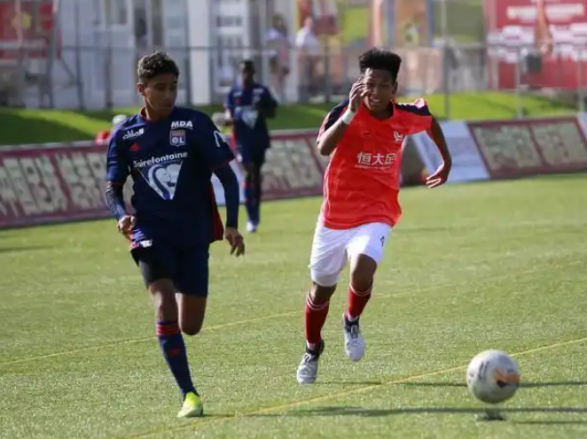 欧塞尔U, 申花等俱乐